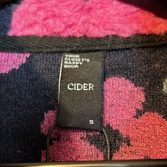 Cider floral fuzzy Bohemian zipper front cardigan sweater Size Small New - Picture 7 of 8